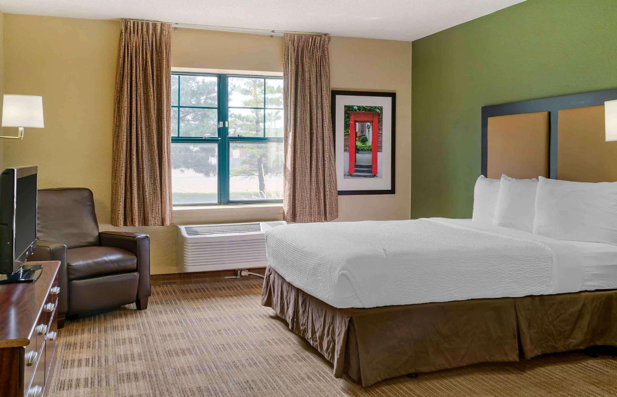 Extended Stay America Suites - Detroit - Мадисън Хайтс Екстериор снимка